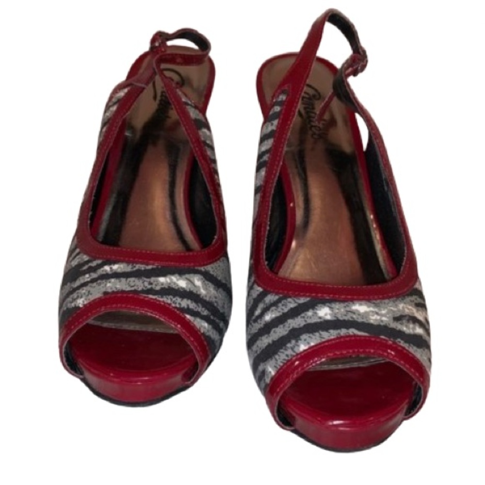 🌴 Candie’s Pumps - Size 7